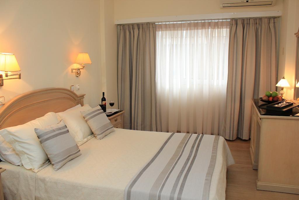 Hellinis Hotel Athens Exterior photo